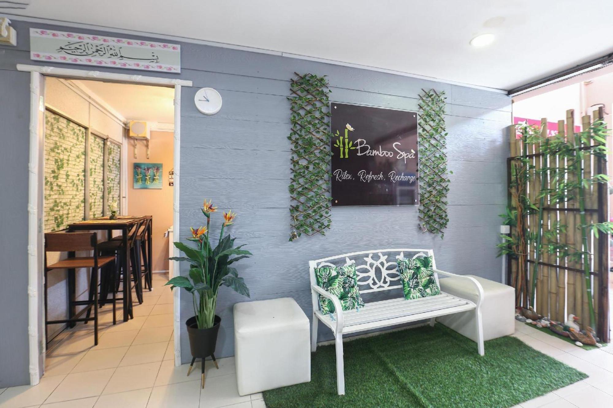 Spot On 89796 D'Noor Budget Inn Кота Бару Екстериор снимка